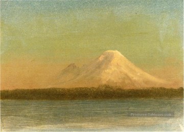Montagnes enneigées au crépuscule Luminisme paysage marin Albert Bierstadt Peinture à l'huile